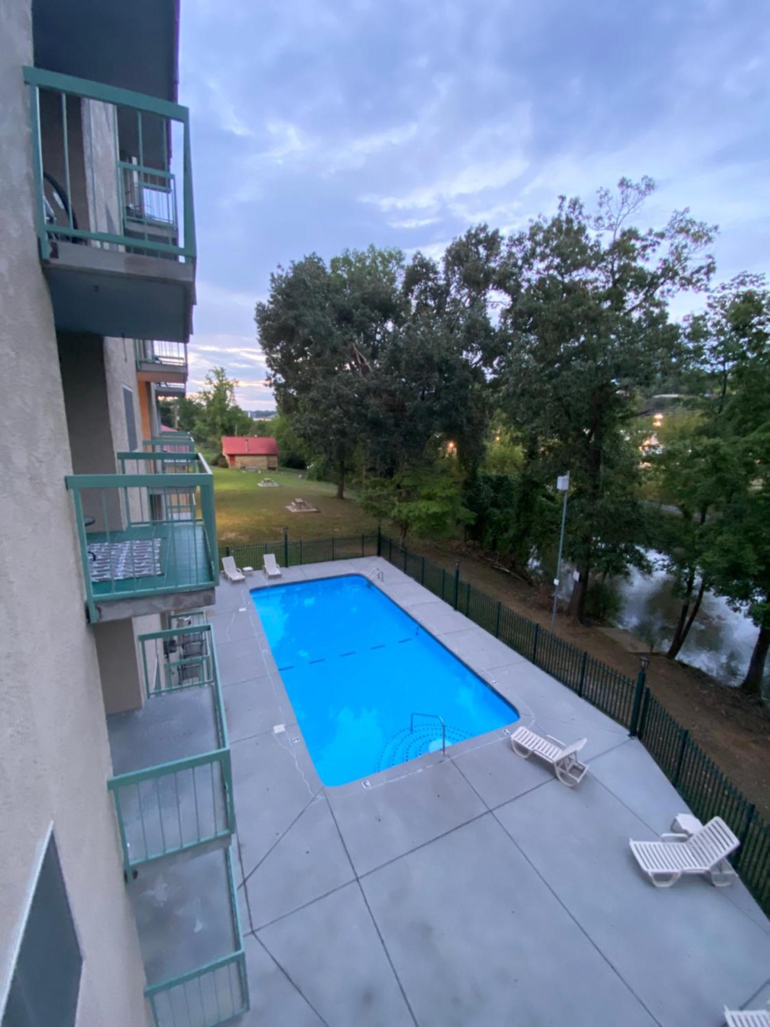 River Place Condos Riverside #309 1Bd Pigeon Forge Esterno foto